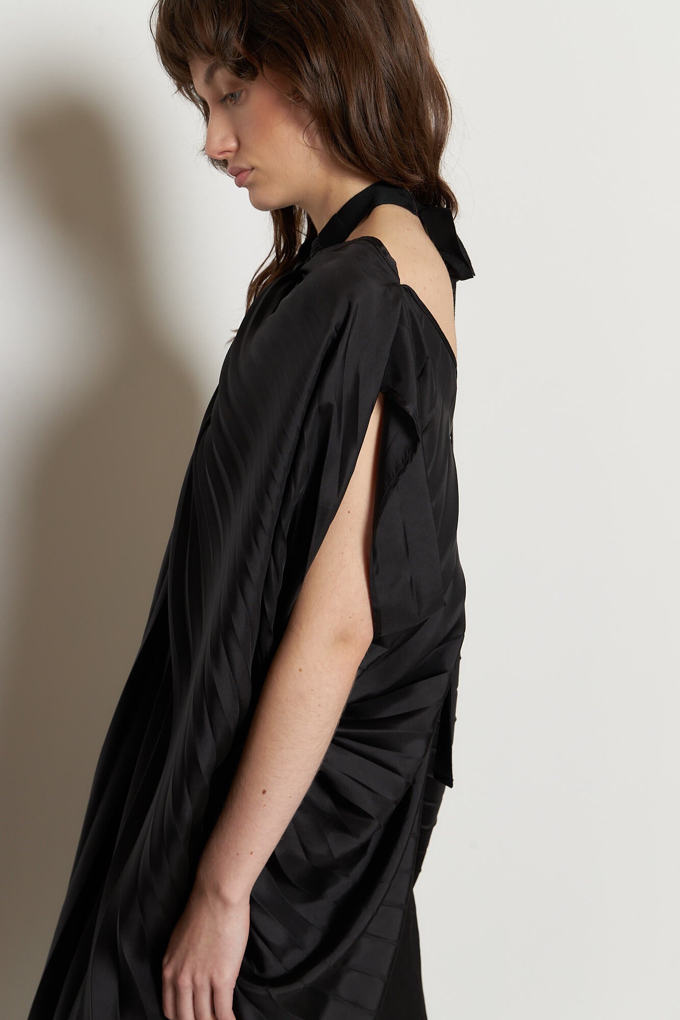 Silk Pleated Knot Top Black