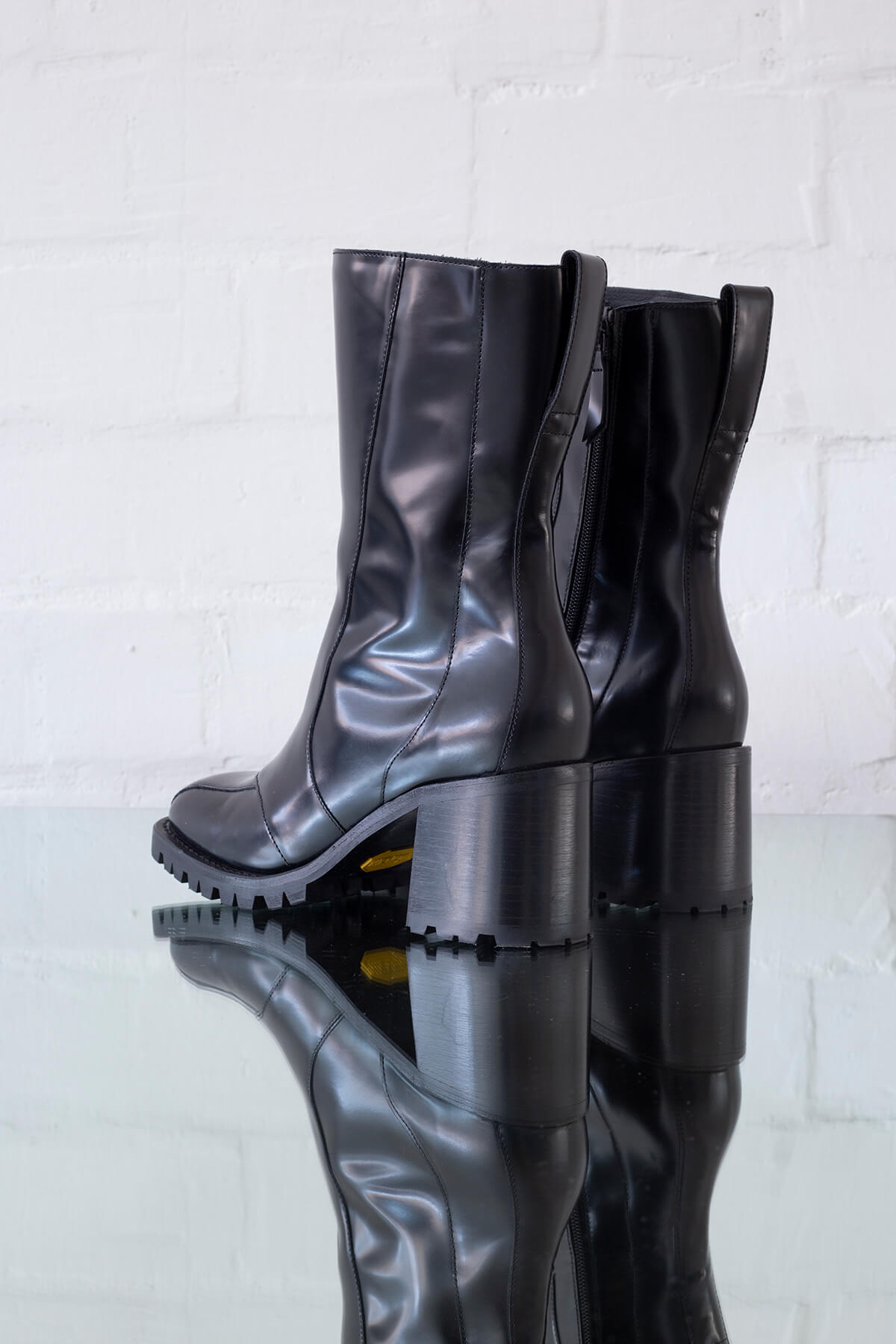 Mid Shaft Boot Black Leather