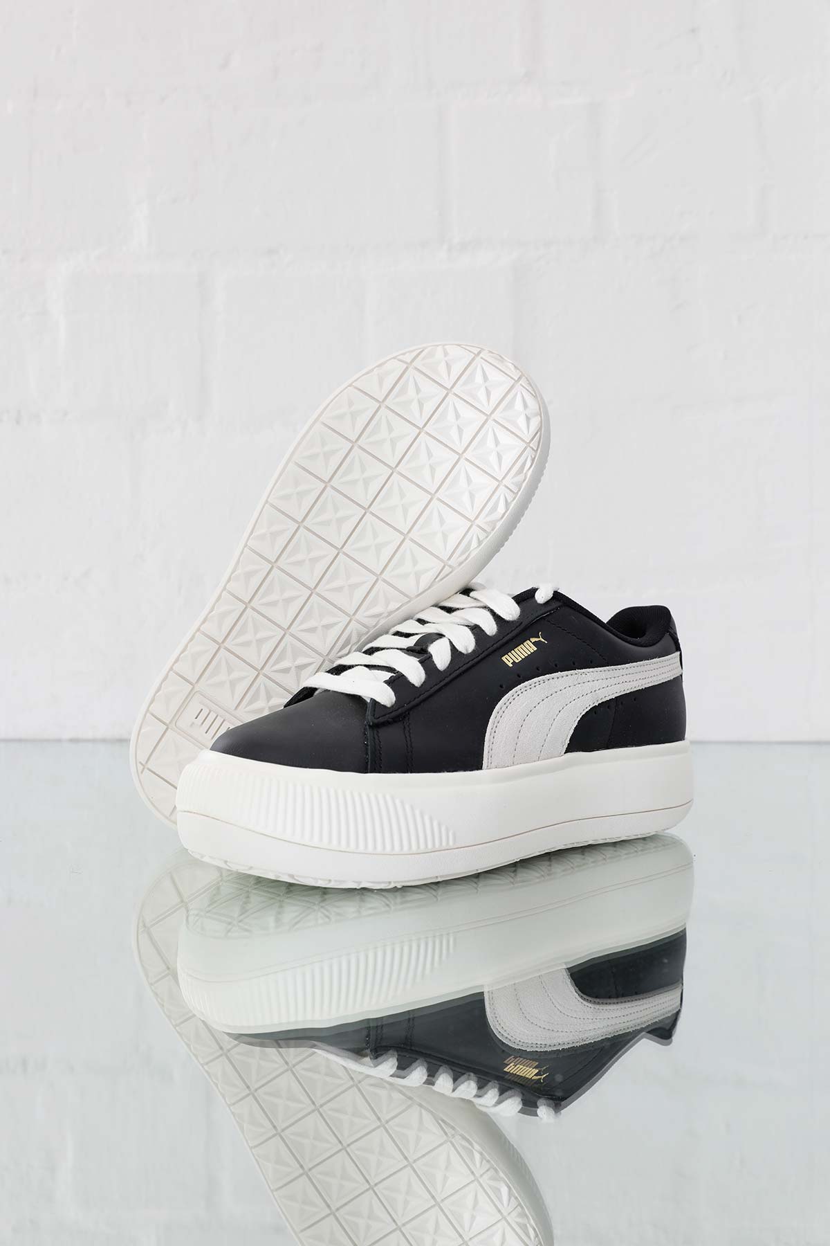 Puma smash platform hot sale suede trainer